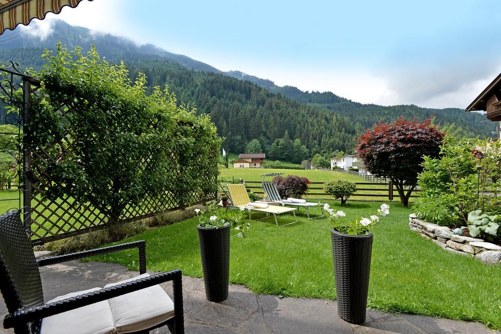 Hotel Maximilian Mayrhofen Exteriér fotografie