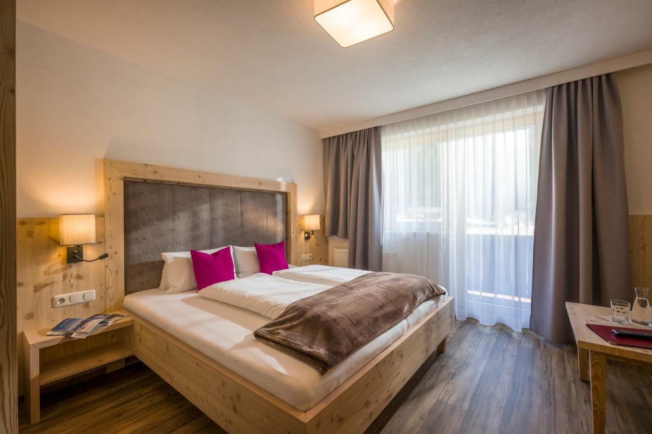Hotel Maximilian Mayrhofen Exteriér fotografie
