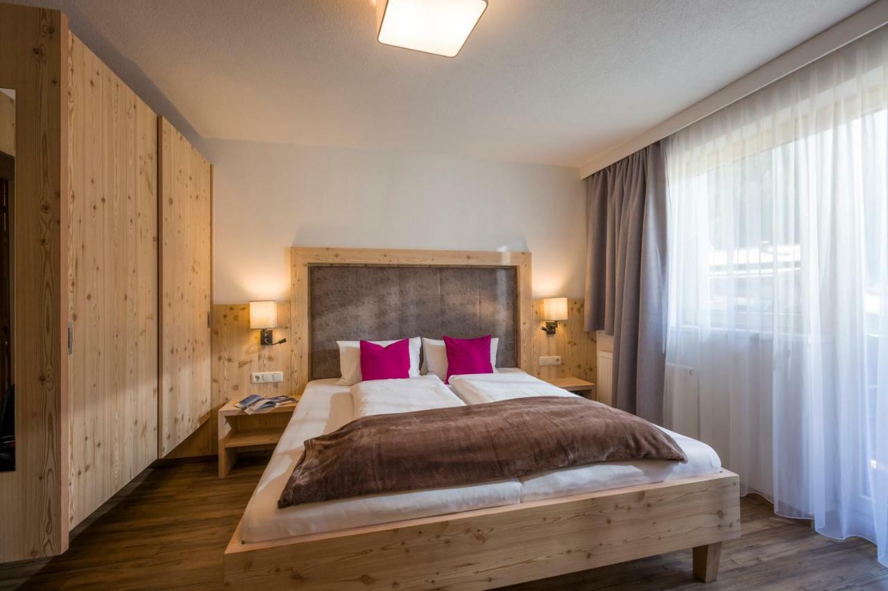 Hotel Maximilian Mayrhofen Exteriér fotografie